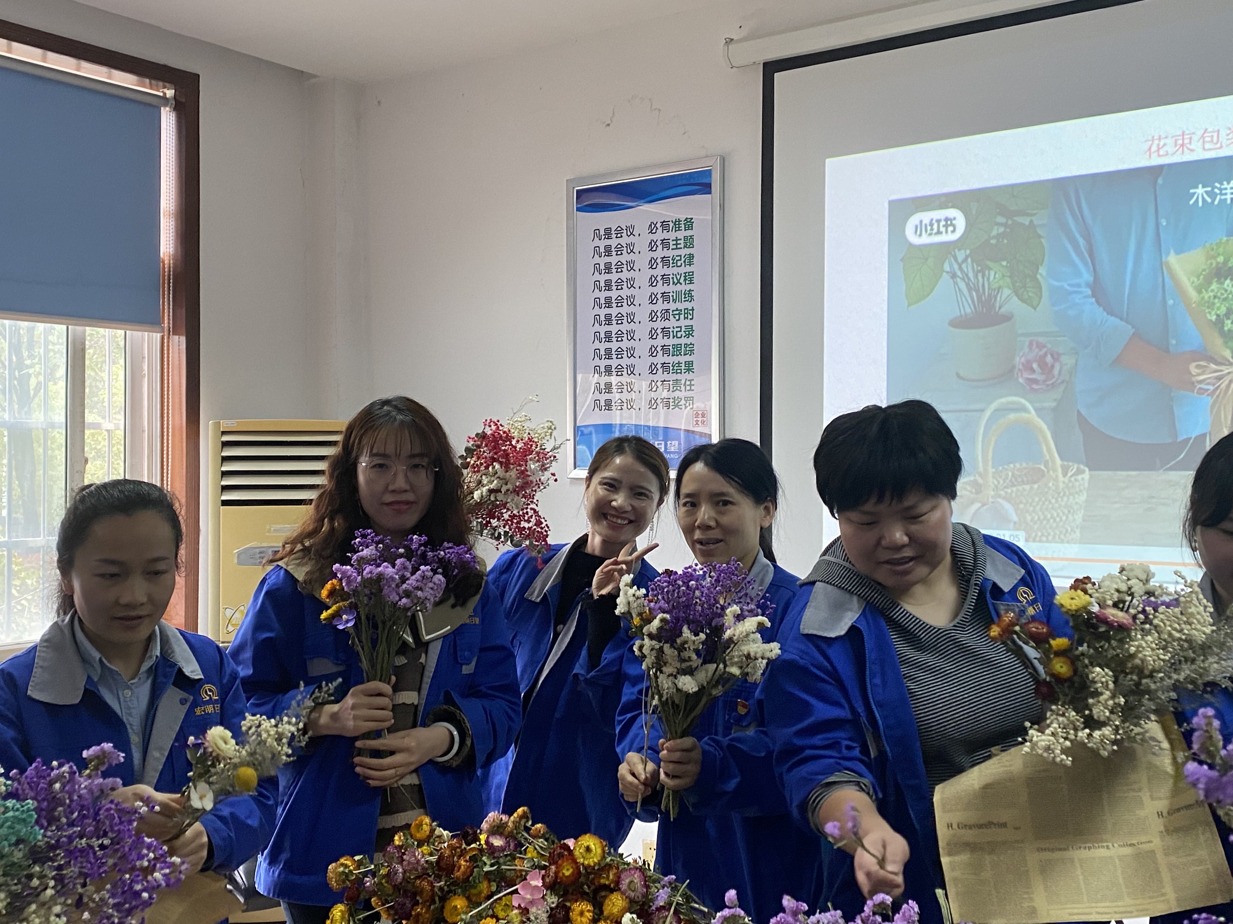 云博官方网站-云博yunbo(中国)
,宏明日望,株洲电子科技,湖南电容器,株洲电容器,电容器