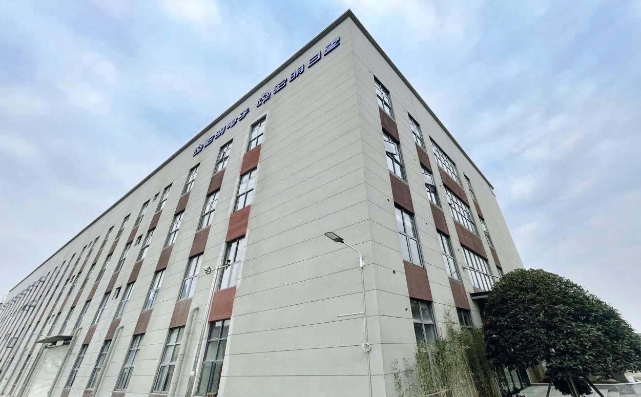 云博官方网站-云博yunbo(中国)
,宏明日望,株洲电子科技,湖南电容器,株洲电容器,电容器