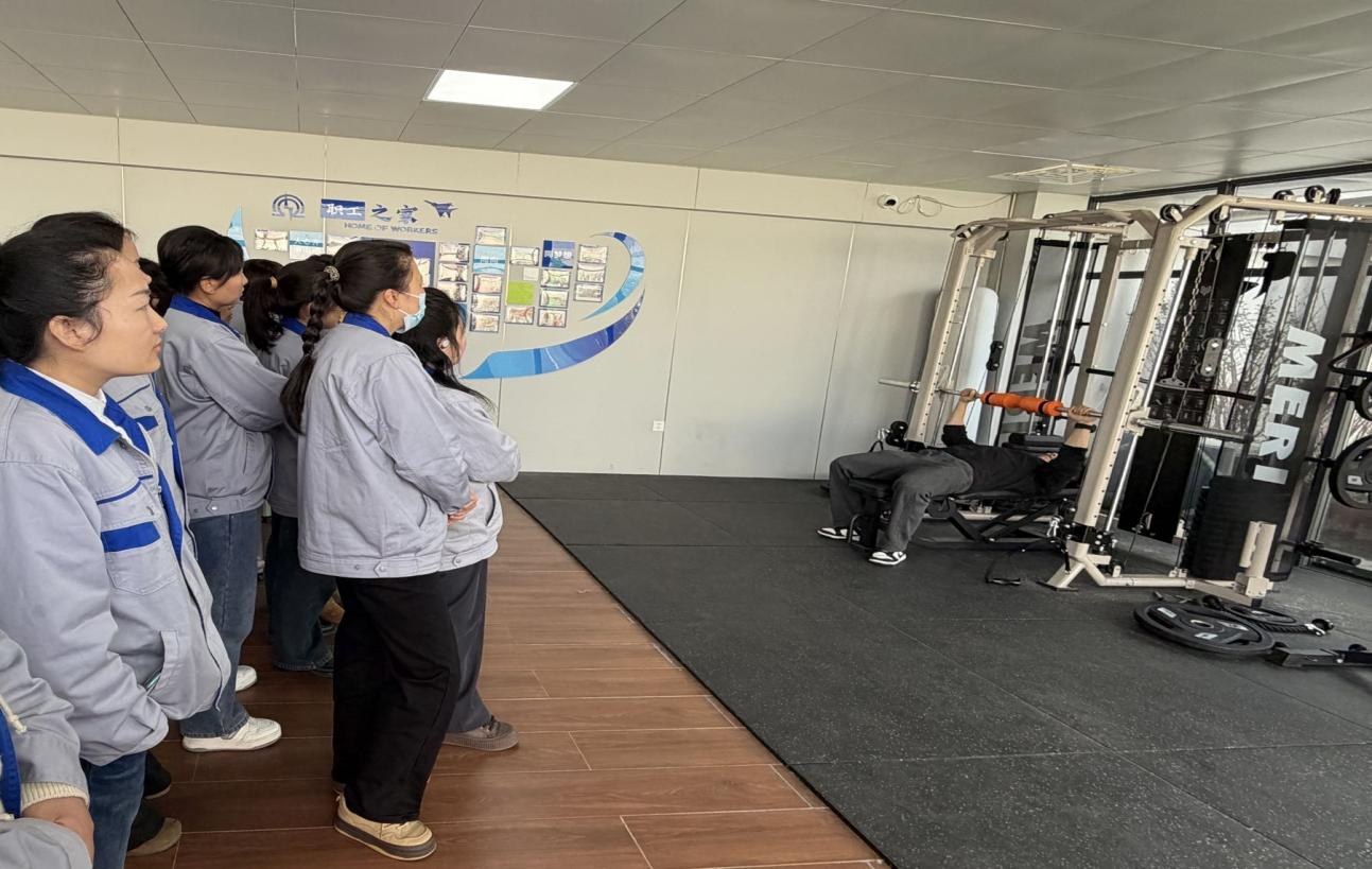 云博官方网站-云博yunbo(中国)
,宏明日望,株洲电子科技,湖南电容器,株洲电容器,电容器